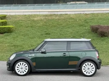 2012 Mini Electric MINI COOPER с пробегом 95 000 км