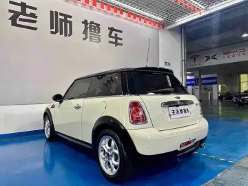2012 Mini Electric MINI COOPER с пробегом 77 000 км