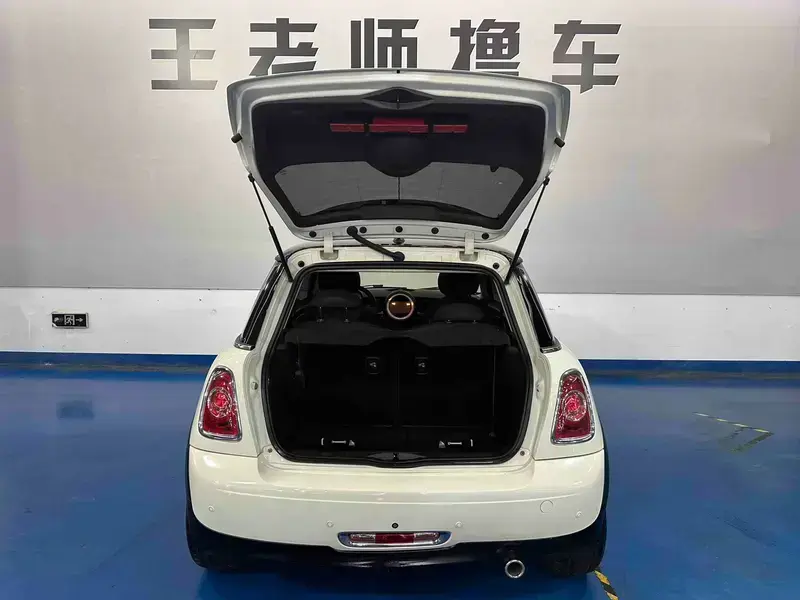 2012 Mini Electric MINI COOPER с пробегом 77 000 км