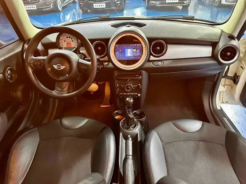2012 Mini Electric MINI COOPER с пробегом 77 000 км