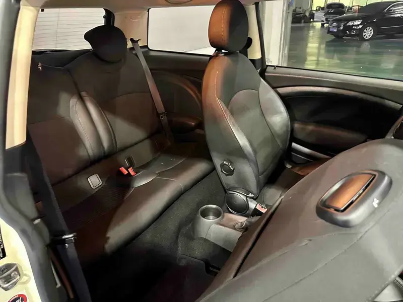 2012 Mini Electric MINI COOPER с пробегом 77 000 км