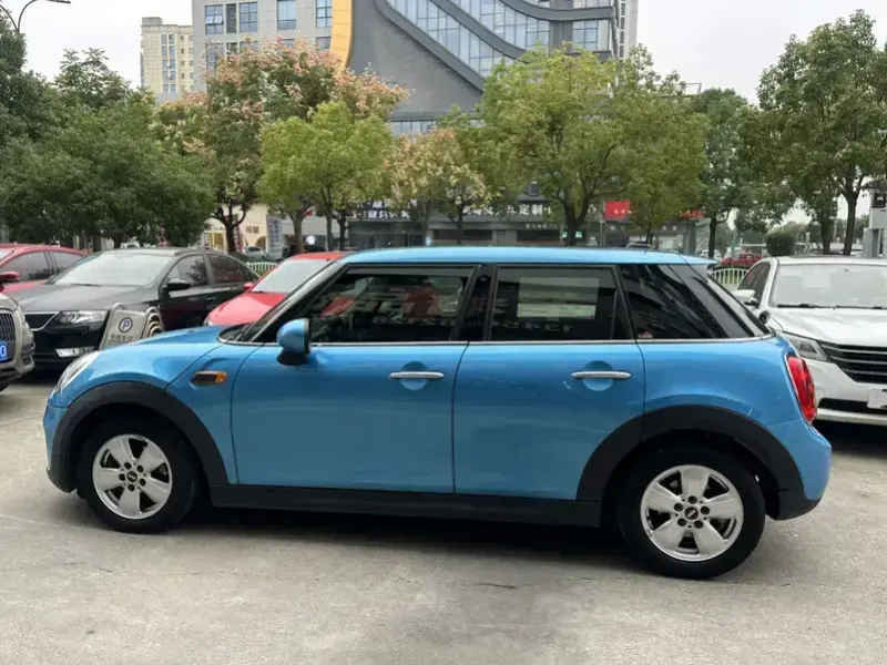 2016 Mini Electric MINI COOPER с пробегом 60 000 км