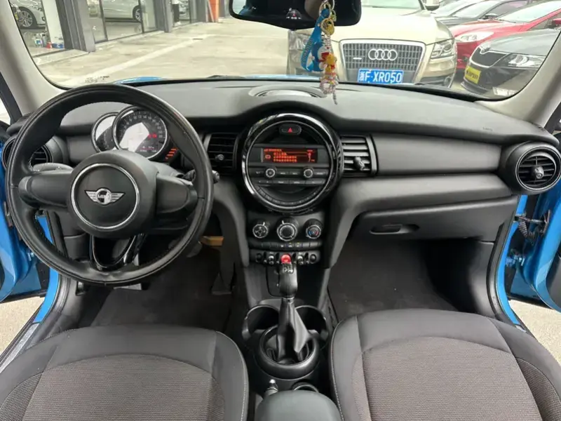 2016 Mini Electric MINI COOPER с пробегом 60 000 км
