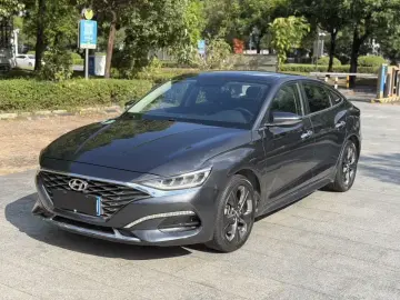 Hyundai Fista EV