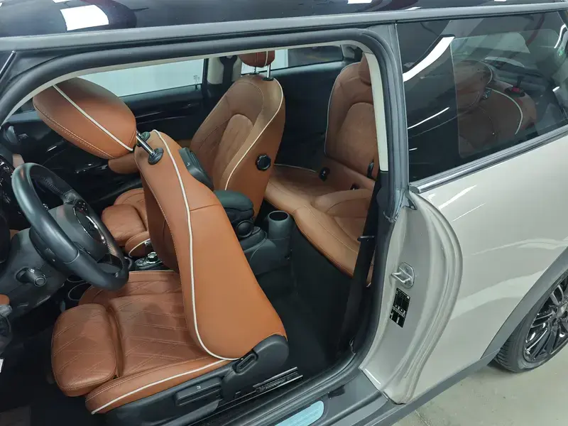 2022 Mini Electric MINI COOPER с пробегом 46 300 км