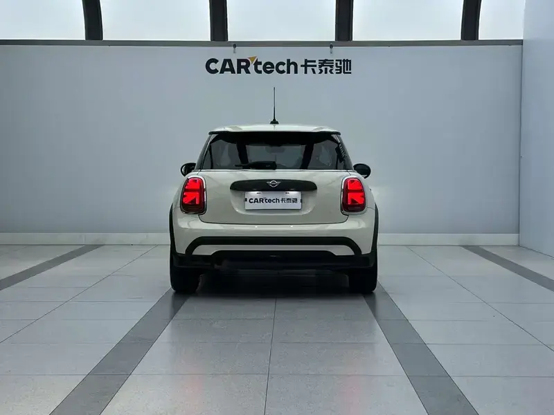 2022 Mini Electric MINI COOPER с пробегом 31 000 км