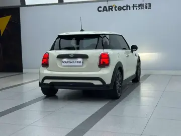 2022 Mini Electric MINI COOPER с пробегом 31 000 км
