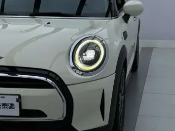 2022 Mini Electric MINI COOPER с пробегом 31 000 км