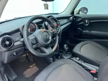 2022 Mini Electric MINI COOPER с пробегом 31 000 км