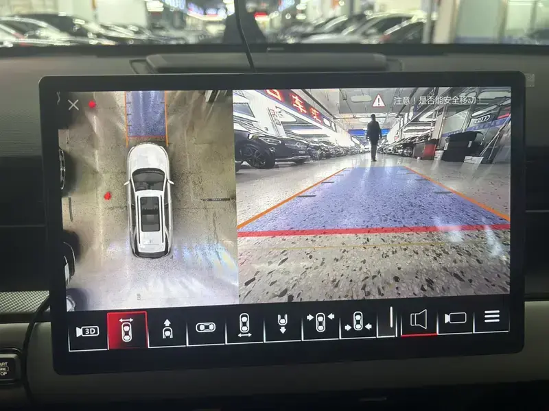 2023 JETOUR Dasheng i-DM с пробегом 23 000 км