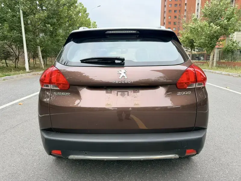 2014 Peugeot e2008 с пробегом 53 000 км