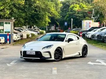 2022 Toyota 86 с пробегом 14 000 км
