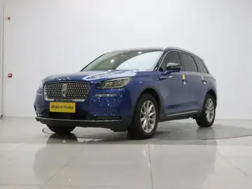 Lincoln Adventurer NEV