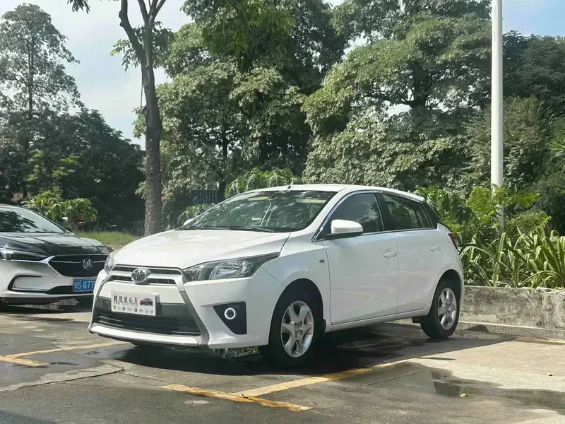 2015 Toyota Zelos с пробегом 122 000 км
