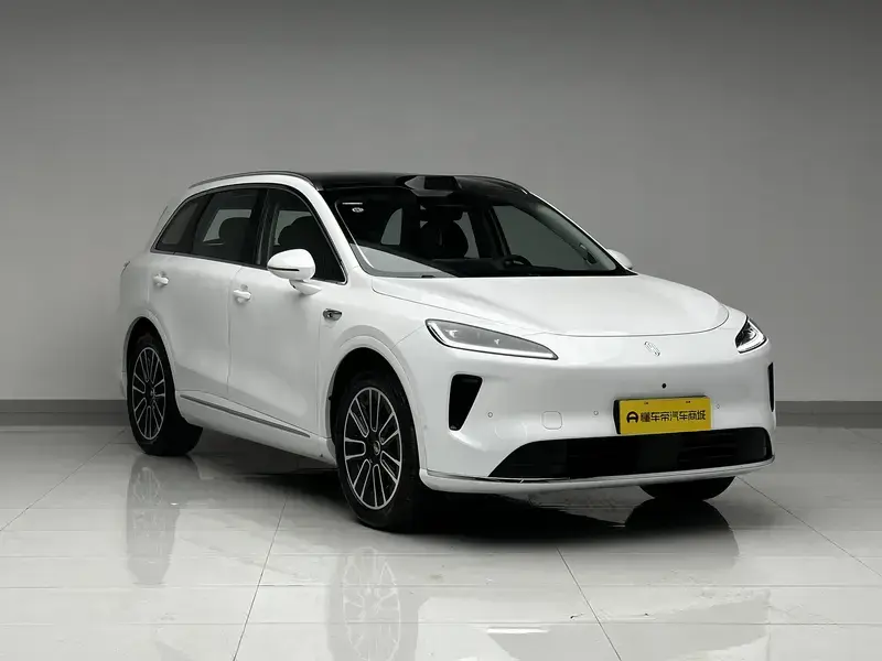 2025 Stelato SUV с пробегом 5 200 км