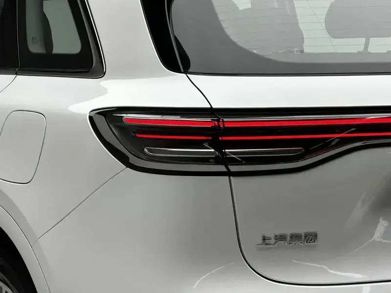 2025 Stelato SUV с пробегом 5 200 км