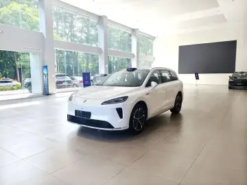 Stelato SUV