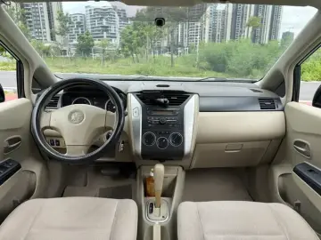 2012 Nissan D50 с пробегом 110 000 км