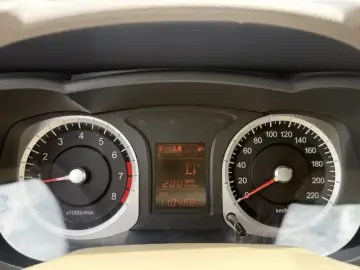 2012 Nissan D50 с пробегом 110 000 км