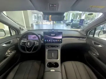 2025 Stelato SUV с пробегом 3 800 км