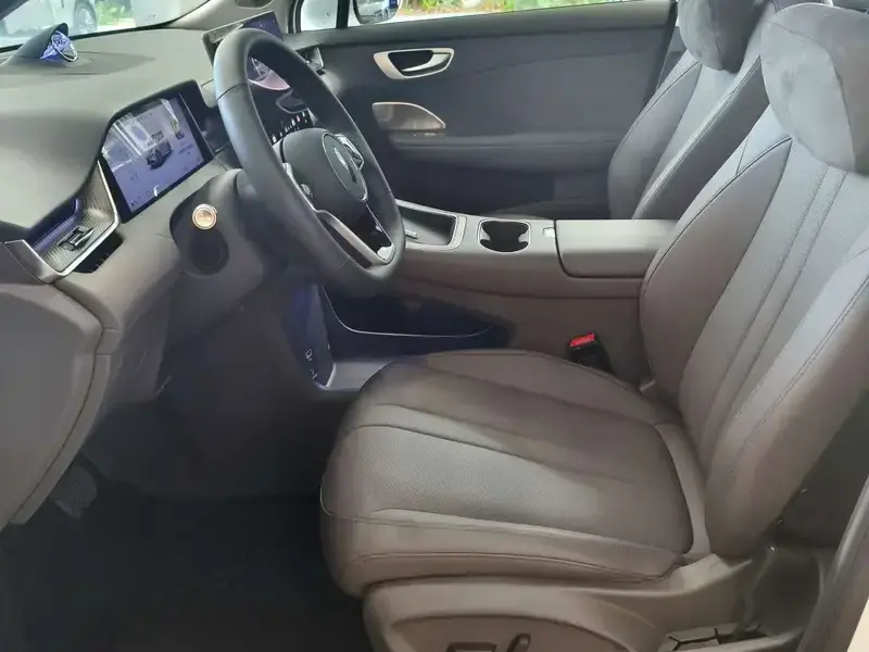 2025 Stelato SUV с пробегом 3 800 км