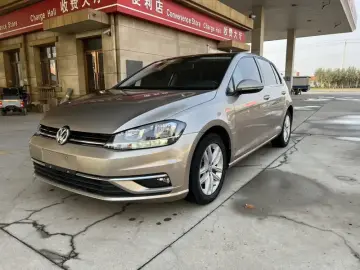 Volkswagen Golf Electric