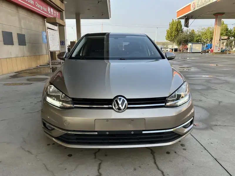 2019 Volkswagen Golf Electric с пробегом 83 000 км