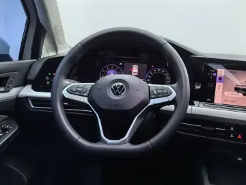 2024 Volkswagen Golf Electric с пробегом 7 900 км