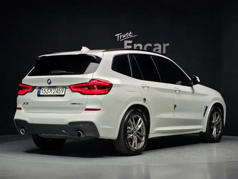 2021 BMW X3 с пробегом 39 929 км