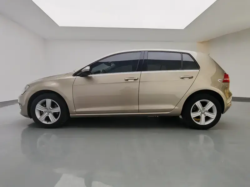 2015 Volkswagen Golf Electric с пробегом 104 700 км