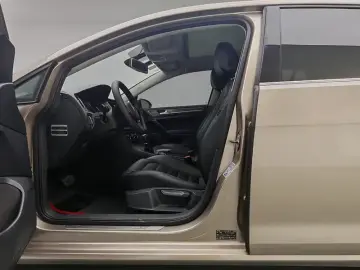 2015 Volkswagen Golf Electric с пробегом 104 700 км