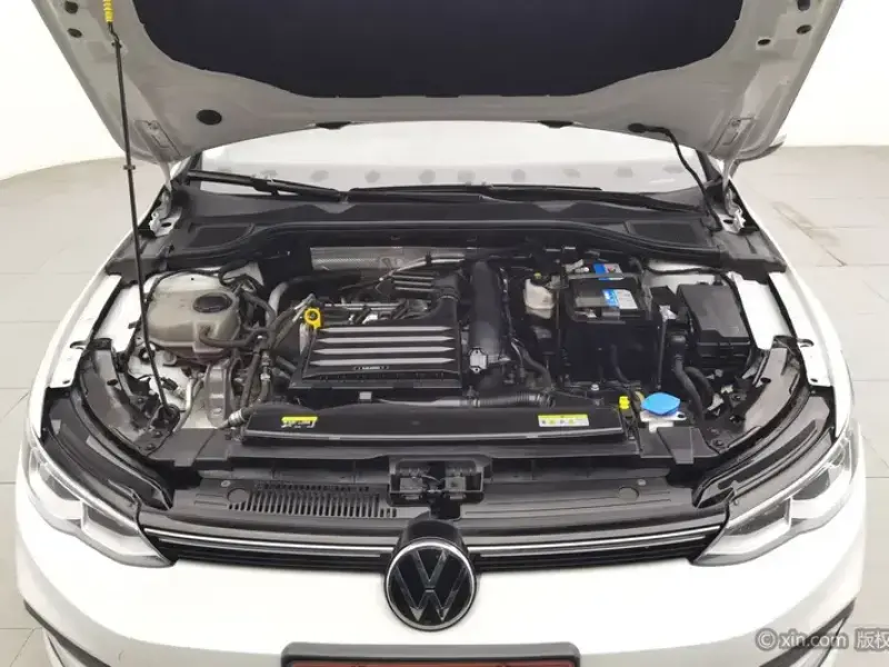 2021 Volkswagen Golf Electric с пробегом 40 400 км