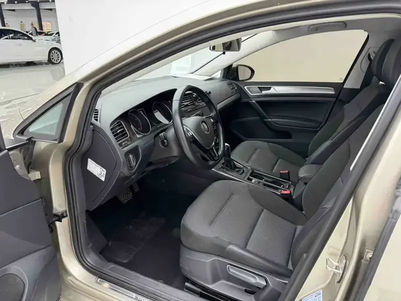 2020 Volkswagen Golf Electric с пробегом 91 000 км