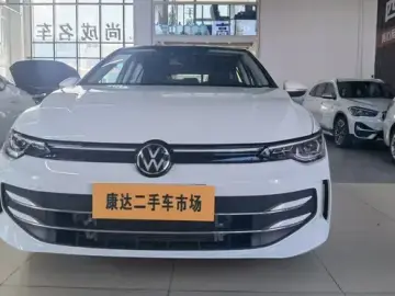 2025 Volkswagen Golf Electric с пробегом 200 км