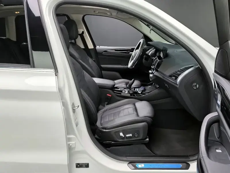 2021 BMW X3 с пробегом 58 030 км