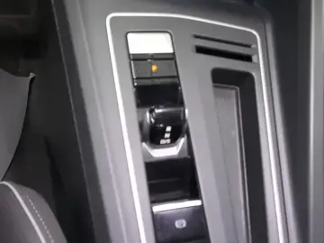 2021 Volkswagen Golf Electric с пробегом 86 000 км