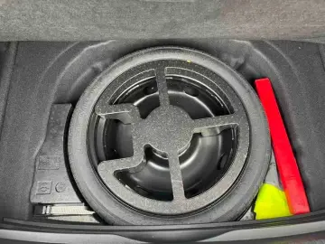2021 Volkswagen Golf Electric с пробегом 40 400 км