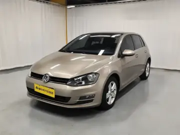 Volkswagen Golf Electric