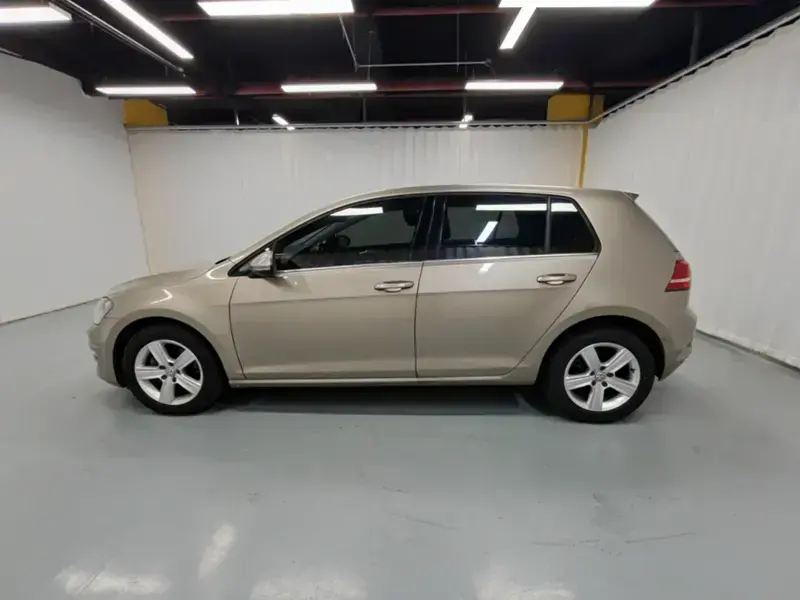 2016 Volkswagen Golf Electric с пробегом 66 100 км