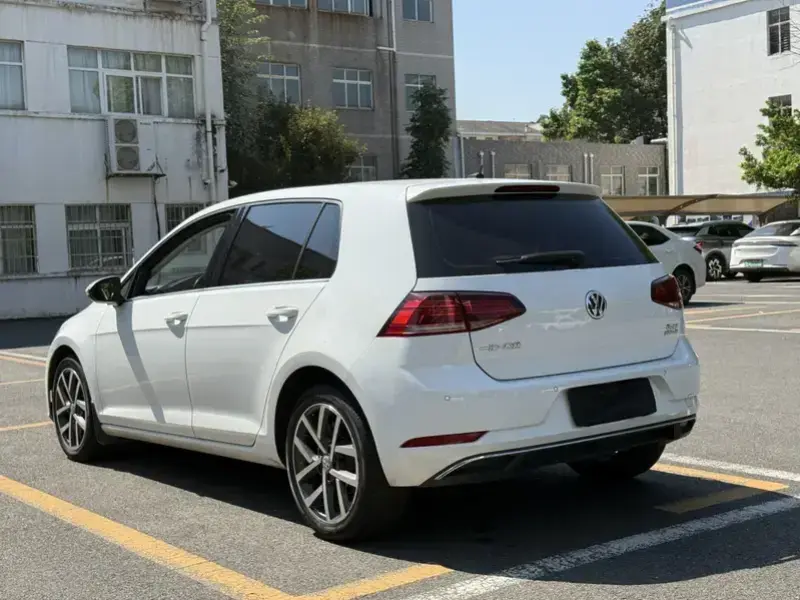 2020 Volkswagen Golf Electric с пробегом 100 000 км