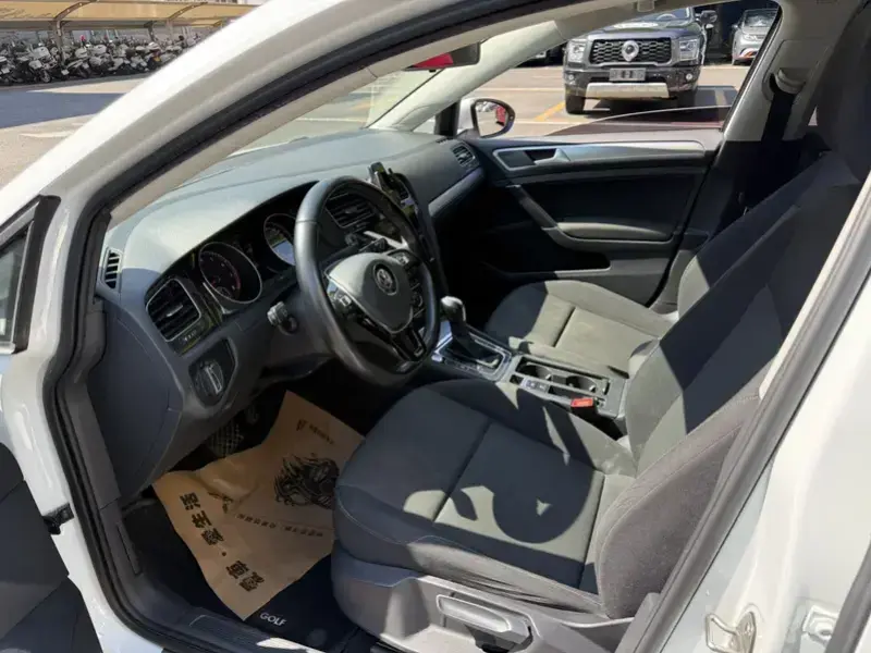 2020 Volkswagen Golf Electric с пробегом 100 000 км