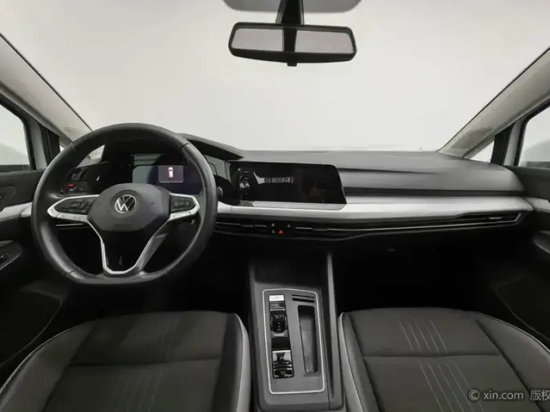 2021 Volkswagen Golf Electric с пробегом 71 900 км