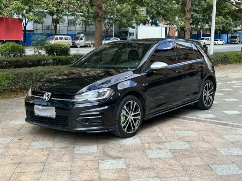 2019 Volkswagen Golf Electric с пробегом 118 000 км