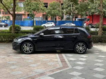2019 Volkswagen Golf Electric с пробегом 118 000 км