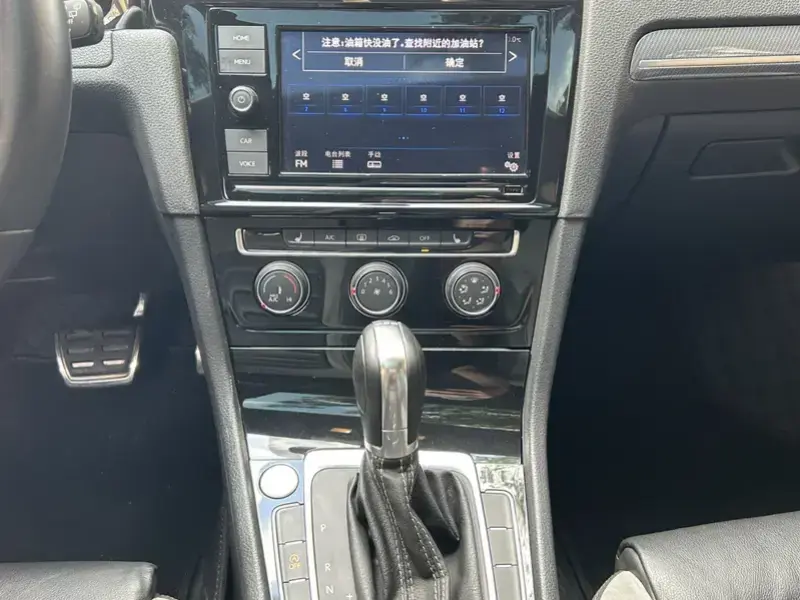 2019 Volkswagen Golf Electric с пробегом 118 000 км