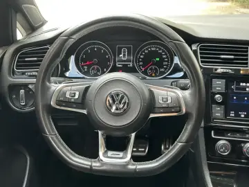 2019 Volkswagen Golf Electric с пробегом 118 000 км