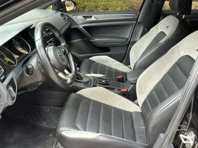 2019 Volkswagen Golf Electric с пробегом 118 000 км