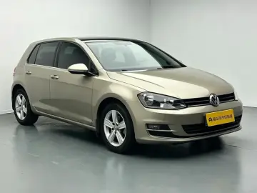 2015 Volkswagen Golf Electric с пробегом 82 000 км