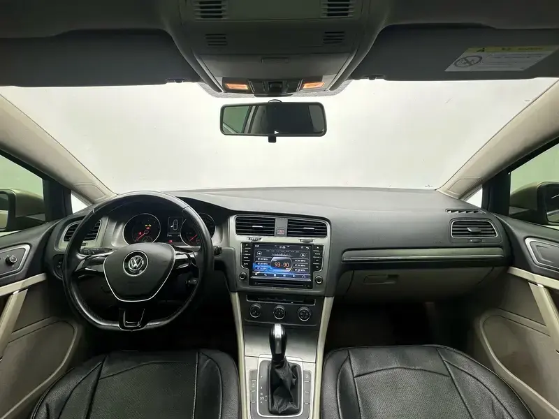 2015 Volkswagen Golf Electric с пробегом 82 000 км