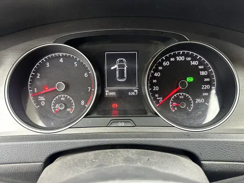 2015 Volkswagen Golf Electric с пробегом 82 000 км